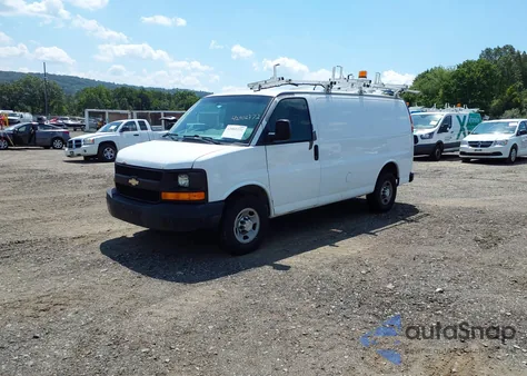 2015 Chevrolet Express 2500 Work Van z USA, uszkodzony, nr VIN 1GCWGFCF3F1158361